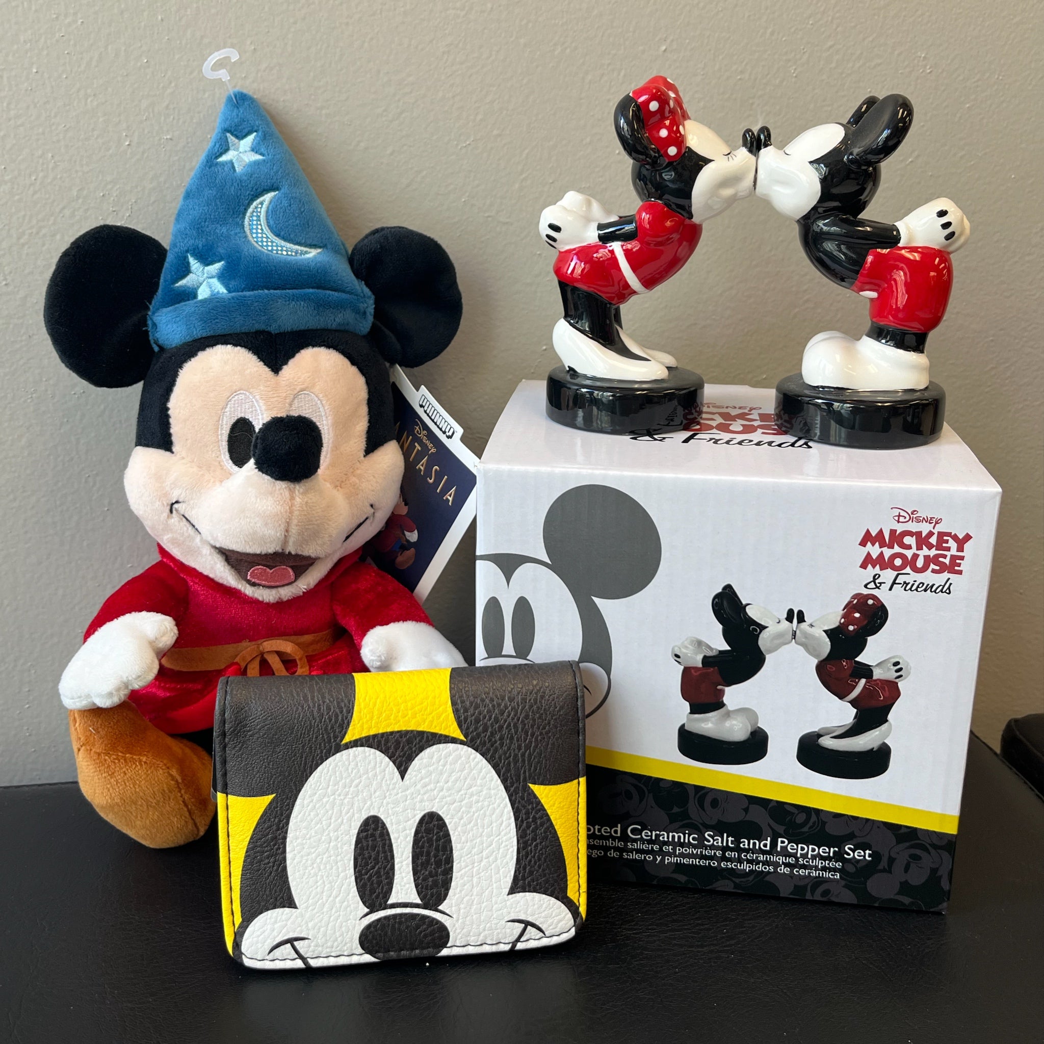 Mickey Mouse Valentine's Day Bundle